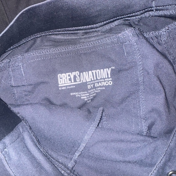 Grey’s Anatomy Scrub Pants x 2 (slightly used) - Picture 3 of 7